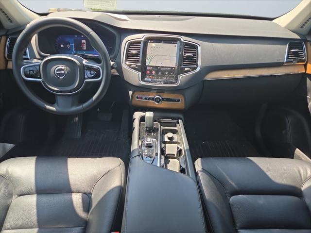 2023 Volvo XC90 Recharge T8 Plus Bright Theme 7-Seater