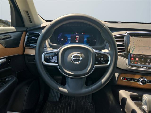 2023 Volvo XC90 Recharge T8 Plus Bright Theme 7-Seater
