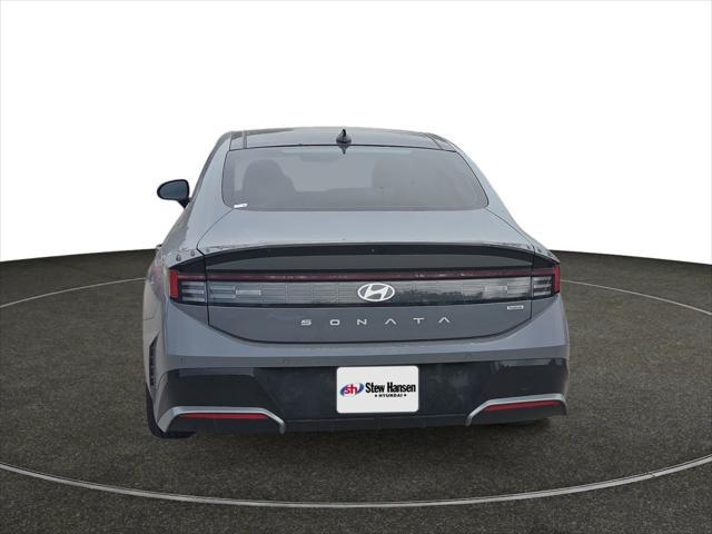 2024 Hyundai Sonata Hybrid Limited