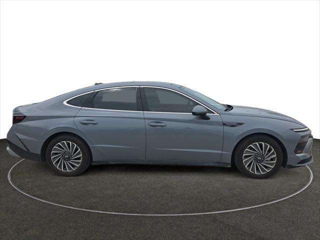 2024 Hyundai Sonata Hybrid Limited