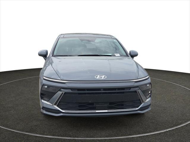 2024 Hyundai Sonata Hybrid Limited