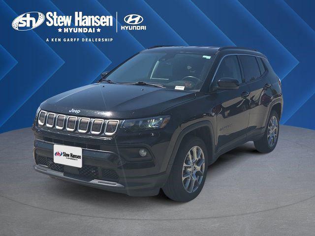 2022 Jeep Compass Latitude Lux 4x4 for sale in CLIVE, IA