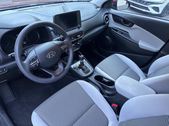 2023 Hyundai Kona SE