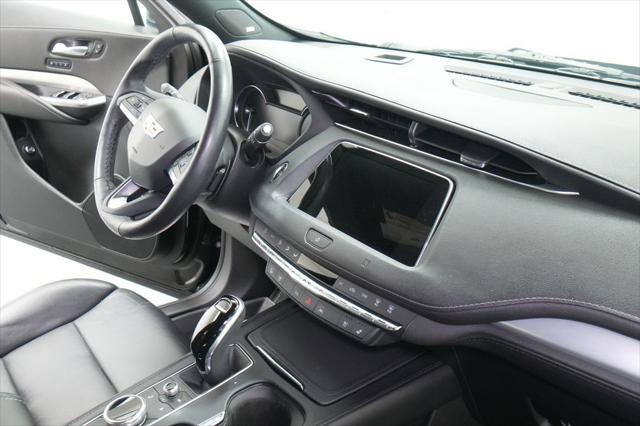 2020 Cadillac XT4 AWD Premium Luxury