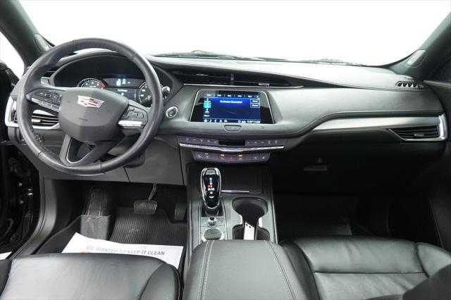 2020 Cadillac XT4 AWD Premium Luxury
