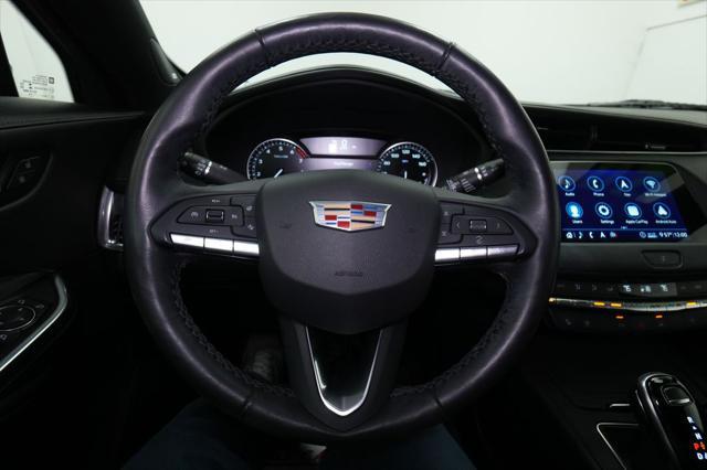 2020 Cadillac XT4 AWD Premium Luxury