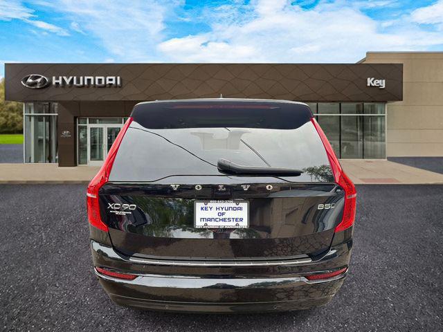 2023 Volvo XC90 B5 Core