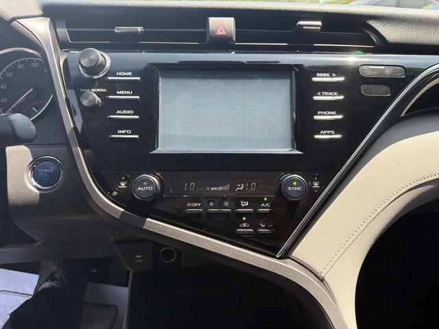 2018 Toyota Camry LE
