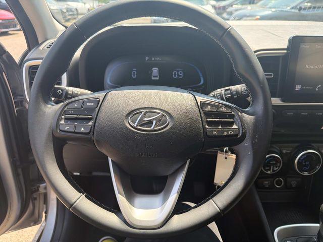 2023 Hyundai Venue SEL