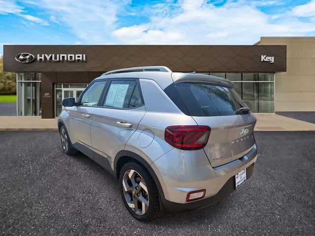 2023 Hyundai Venue SEL