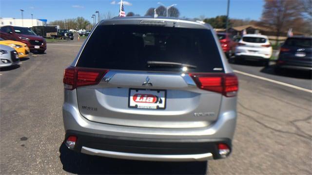 2018 Mitsubishi Outlander ES