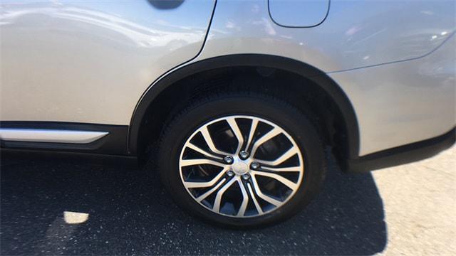 2018 Mitsubishi Outlander ES