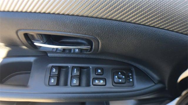 2018 Mitsubishi Outlander ES