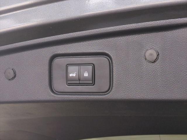 2024 Nissan Pathfinder Platinum 4WD