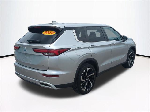2022 Mitsubishi Outlander SE