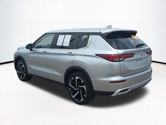2022 Mitsubishi Outlander SE