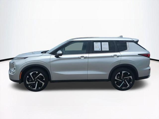 2022 Mitsubishi Outlander SE
