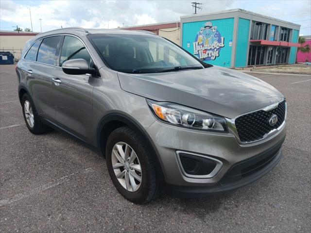 2017 Kia Sorento 2.4L LX for sale in TAMPA, FL