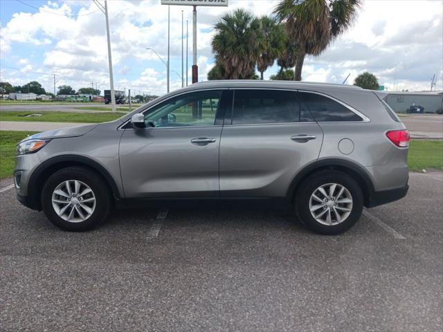 2017 Kia Sorento 2.4L LX