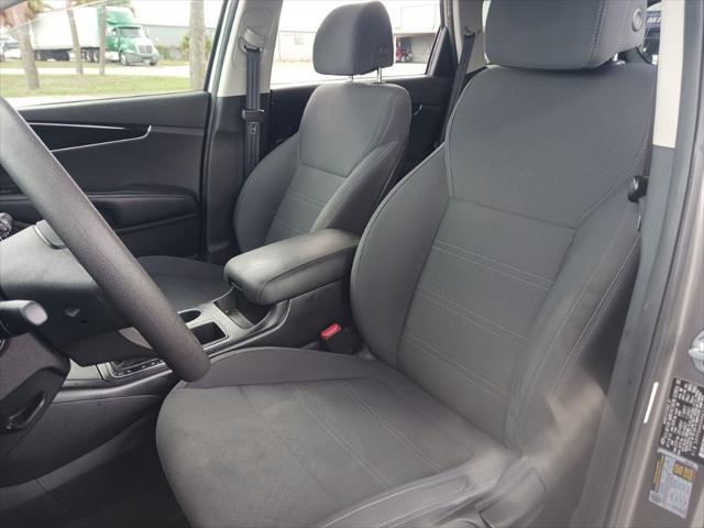 2017 Kia Sorento 2.4L LX
