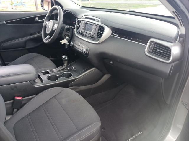 2017 Kia Sorento 2.4L LX