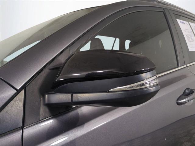 2016 Toyota RAV4 SE