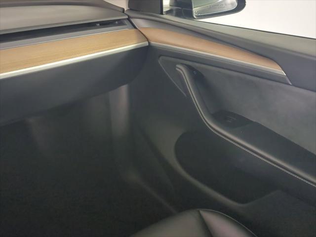 2024 Tesla Model Y Long Range Dual Motor All-Wheel Drive