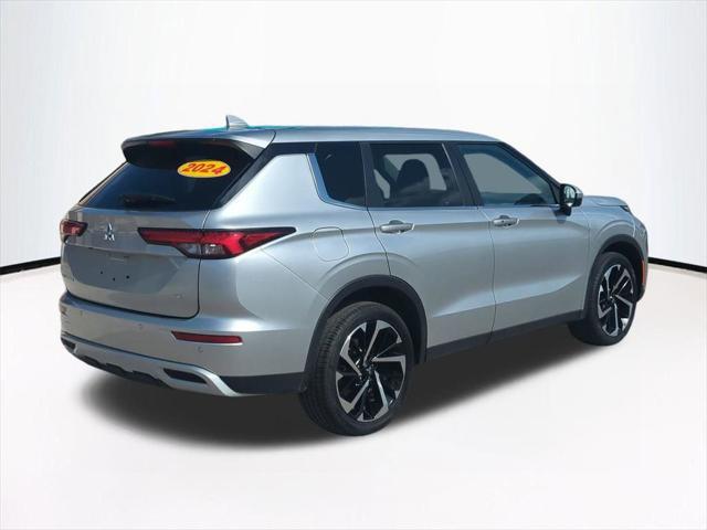 2024 Mitsubishi Outlander SE Black Edition S-AWC