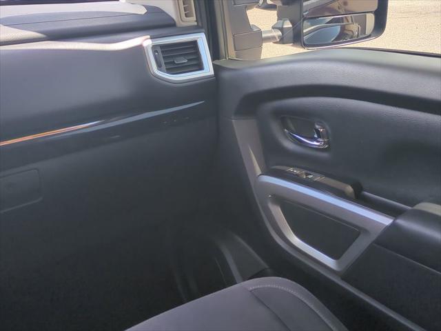 2020 Nissan Titan Crew Cab SV 4x4