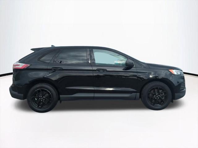 2021 Ford Edge SE