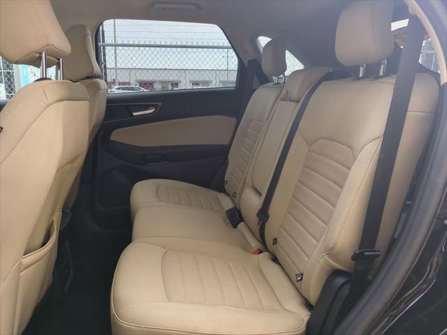 2021 Ford Edge SE