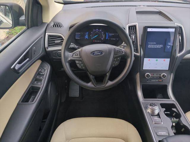 2021 Ford Edge SE