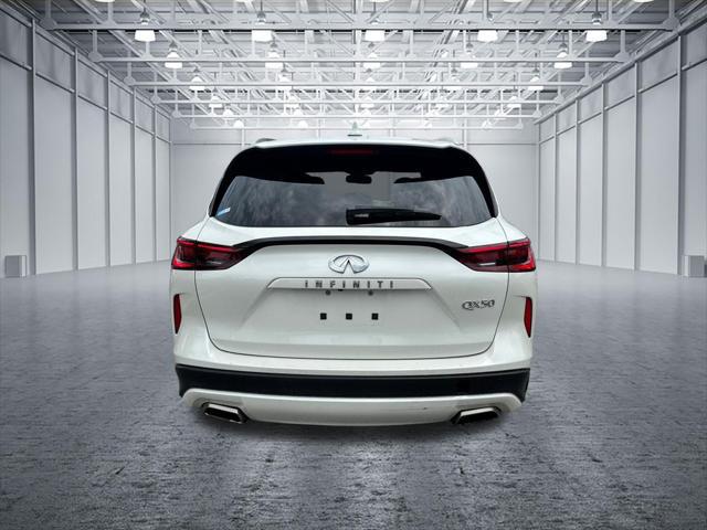 2022 INFINITI QX50 LUXE
