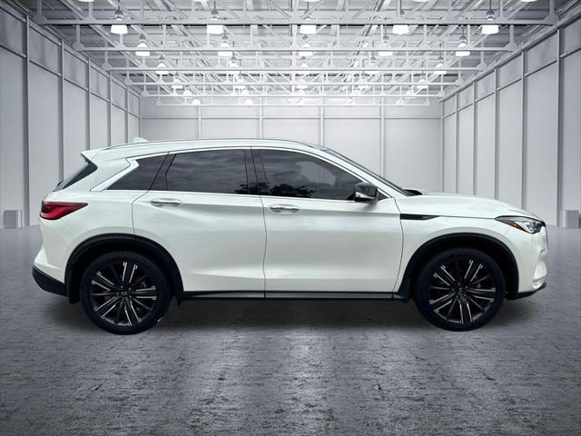2022 INFINITI QX50 LUXE