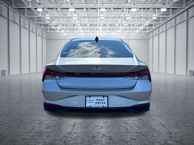 2022 Hyundai Elantra SEL