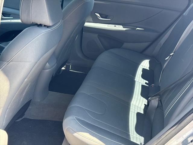 2022 Hyundai Elantra SEL
