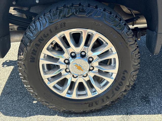 2023 Chevrolet Silverado 3500HD 4WD Crew Cab Long Bed High Country