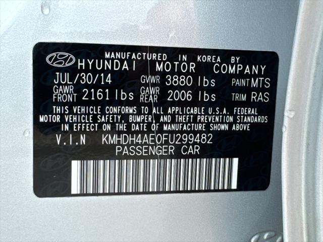 2015 Hyundai Elantra SE