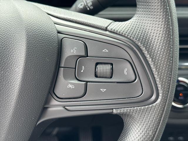2025 Buick NV Preferred FWD