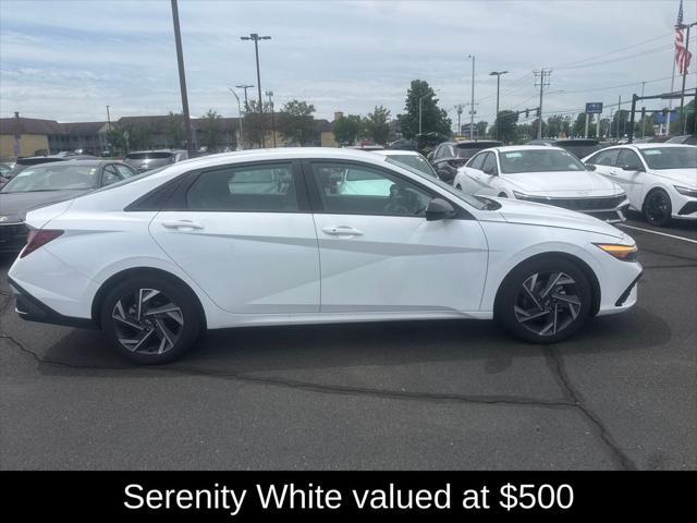 2025 Hyundai Elantra SEL Sport