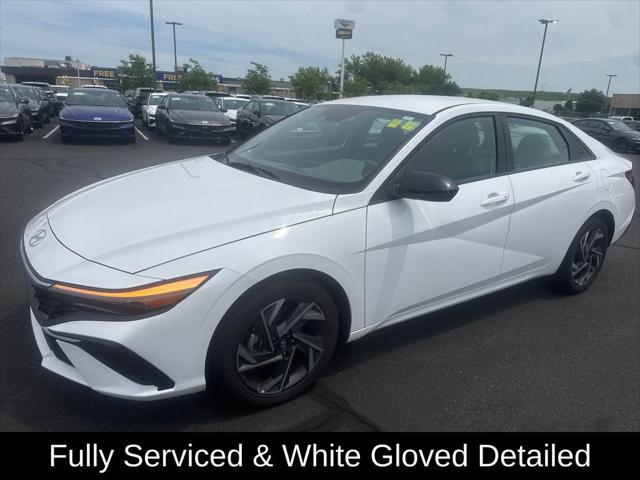 2025 Hyundai Elantra SEL Sport