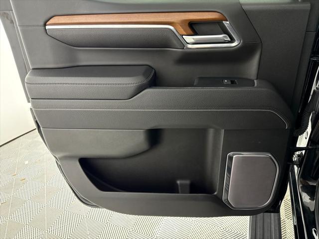 2023 GMC Sierra 1500 4WD Crew Cab Short Box Denali