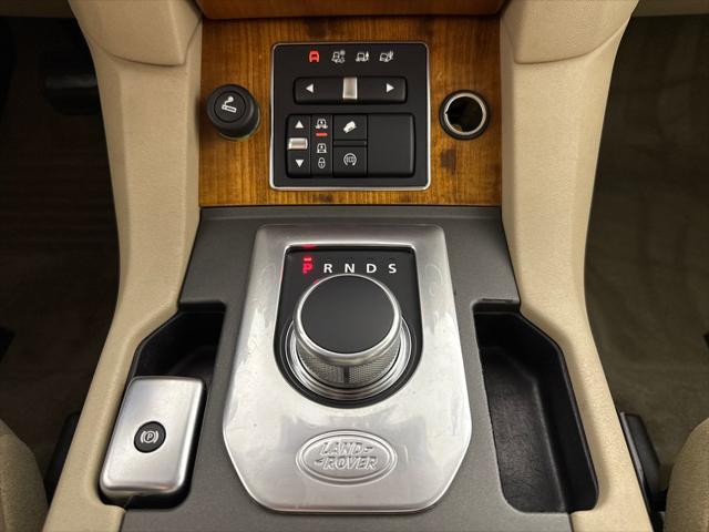 2014 Land Rover LR4 Base