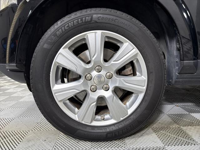 2014 Land Rover LR4 Base