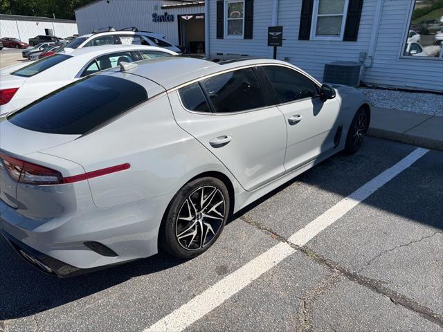 2023 Kia Stinger GT-Line