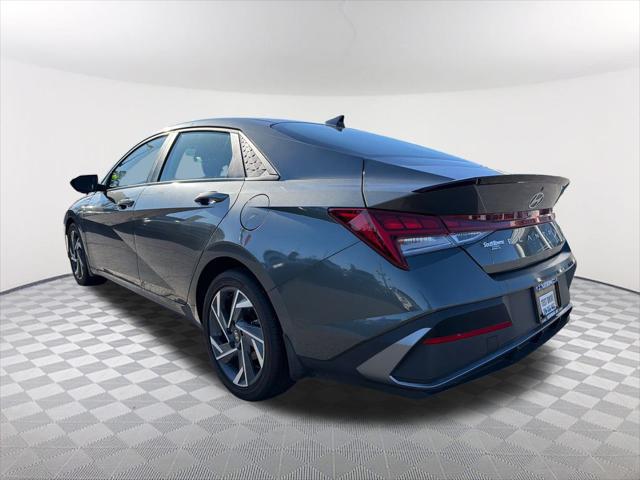 2025 Hyundai Elantra Hybrid SEL Sport