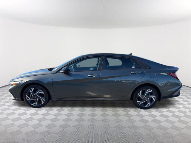 2025 Hyundai Elantra Hybrid SEL Sport
