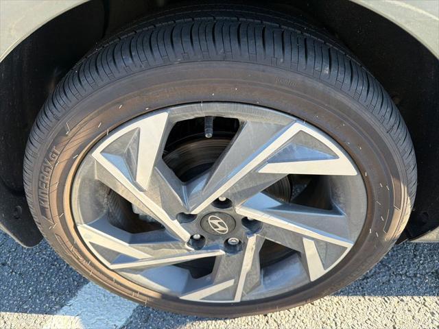 2025 Hyundai Elantra Hybrid SEL Sport