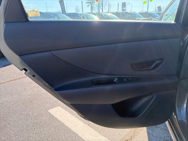 2025 Hyundai Elantra Hybrid SEL Sport