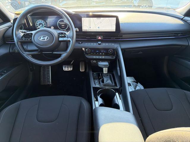 2025 Hyundai Elantra Hybrid SEL Sport